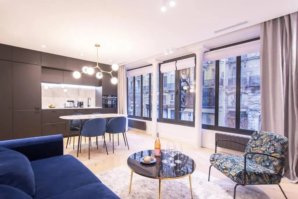 Chic & Fully-Equipped Apartment In Le Marais Paris 0*,